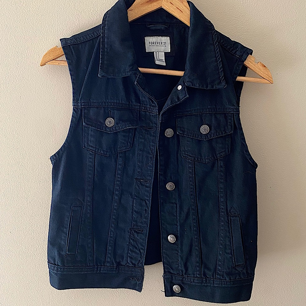 Forever21 black denim vest